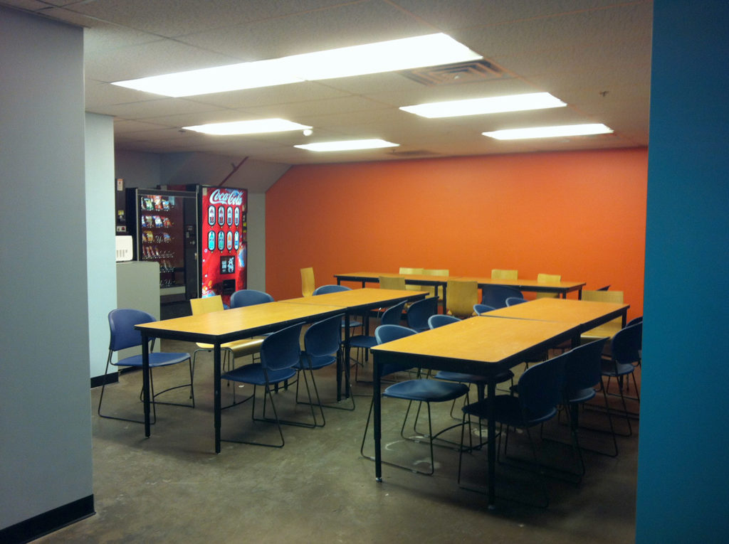 3501 W Howard – Skokie Tech Center